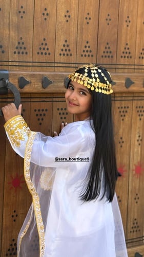 ثوب الدُرّة مطرز ( اطفال )