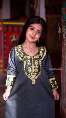 جلابيه اطفال للتأسيس ( 3 سنوات ونص)