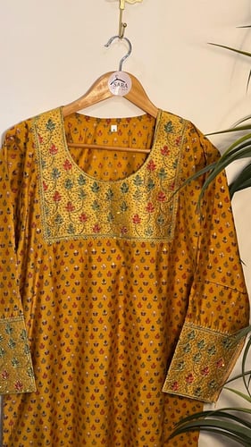 مخور نسائي مورد كركمي ( L-XL-XXL)