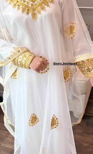 ثوب الدُرّة مطرز ( نسائي)