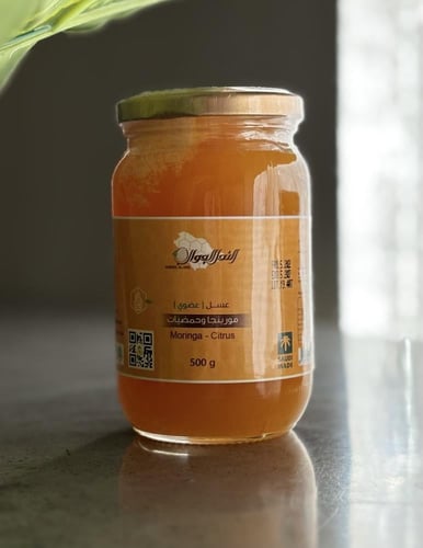 مورينجا وحمضيات