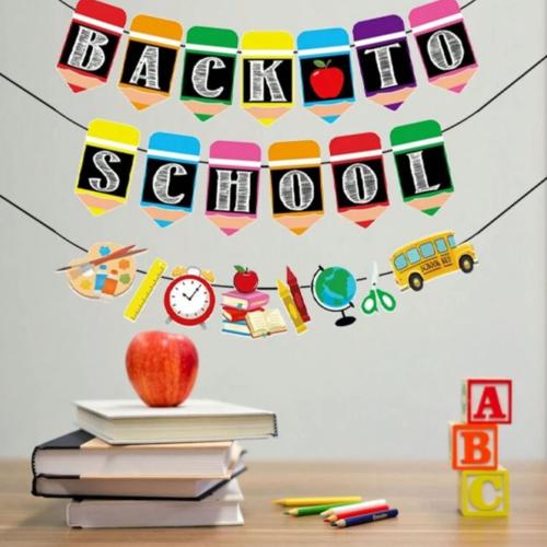 زينة جدارية ( العودة للمدارس )