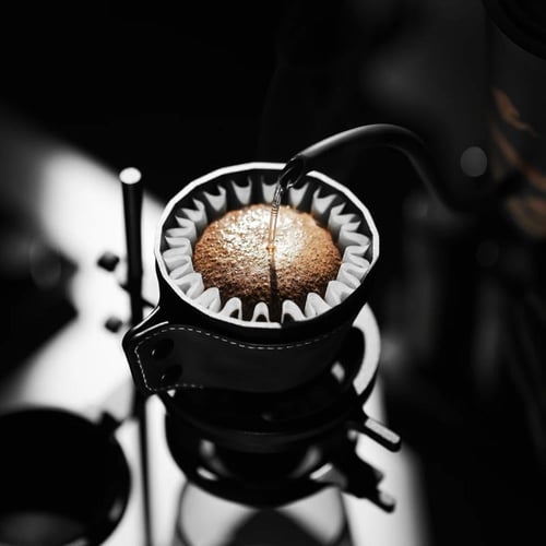 قمع قهوة MHW-3BOMBER Meteorite – قاعدة مسطّحة بزاو...