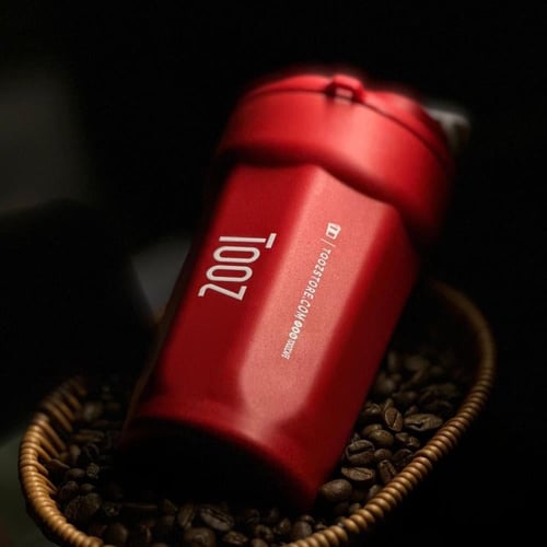 كوب تووز الأحمر حافظ للحرارة والبرودة