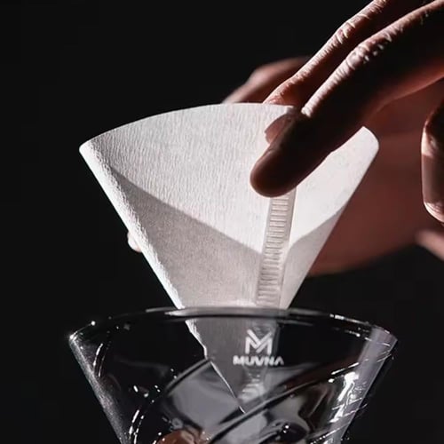 قمع تقطير V60 زجاجي بتصميم حلزوني من MUVNA