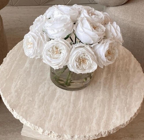 طاولة خدمة • كلارا
