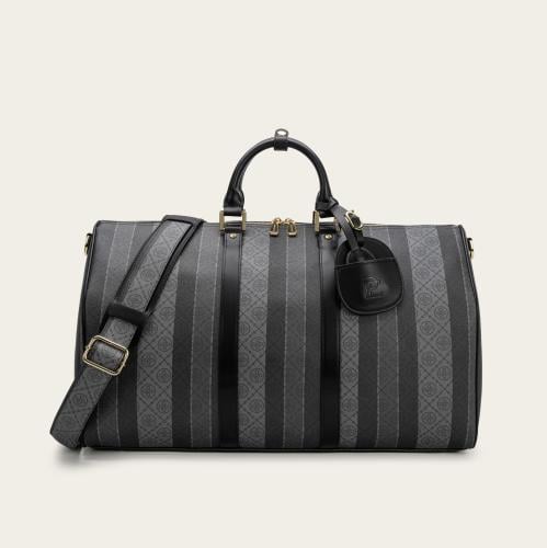 A spacious bag suitable for your trips in black color