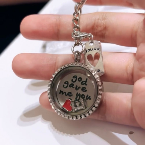 ميدالية حكايا - لف