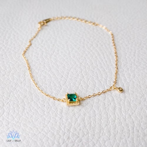 اسوارة زمردة-فضة خالصة