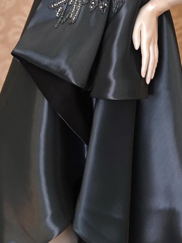 فستان سهرة زيتي