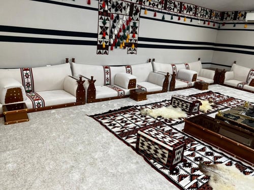 تفصيل جلسة كراسي خشب