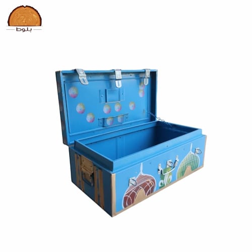 صندوق تراثي كبير للتخزين بتصميم فني ملون