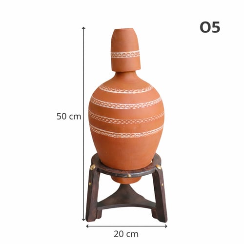 شربة فخار تركي للماء مع قاعدة خشبية