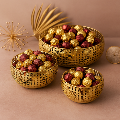 طقم سلطانيات معدنية ذهبية مزخرفة