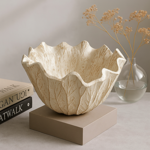 وعاء ديكور و صحن ضيافة بشكل ورقة على قاعدة مربعة