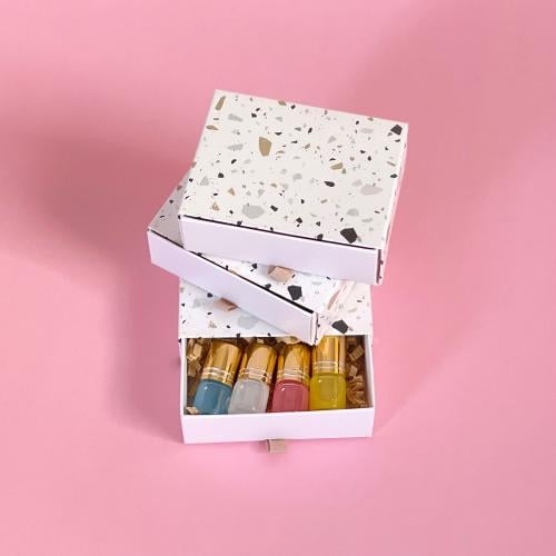 طقم مسك زيتي فاخر – علبة هدية أنيقة