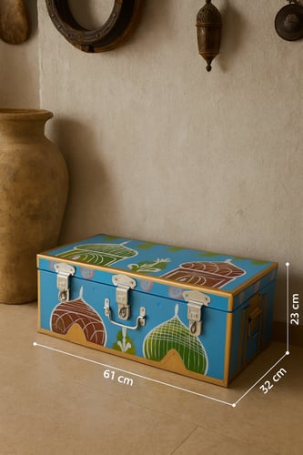 صندوق تراثي كبير للتخزين بتصميم فني ملون