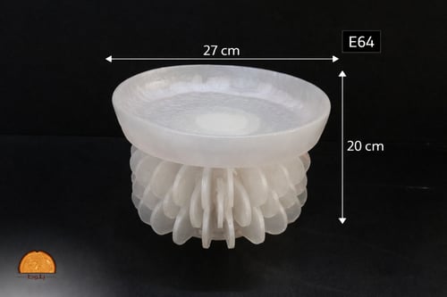 صحن تقديم مرتفع بقاعدة بتلات ديكور