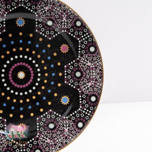 0317 صحن معدني أسود مزخرف