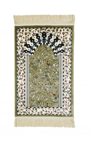 Prayer rug - the mihrab of the city