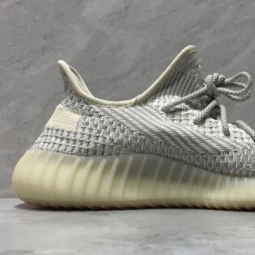 Adidas yeezy boost 350 V2 Lundmark Non Reflective
