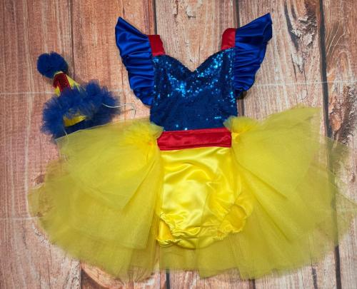 ٍٍٍSnow white