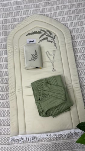 طقم صلاة لافندر زيتي