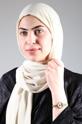 طرحة مع بندانة