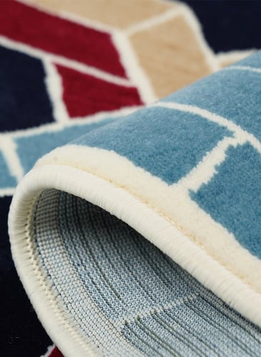 سجادة صلاة مستوحاه من الزخارف الهندسية