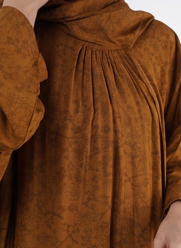 شرشف مشجر مفتوح لف لون بني