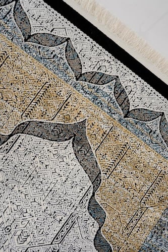 سجادة صلاة حرير ملكي