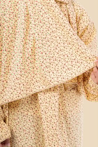 شرشف صلاة اصفر مجموعة كرز اليابانية