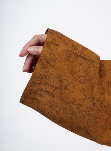 شرشف مشجر مفتوح لف لون بني