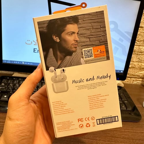 ايربودز لايت حجم انيق وصغير موج ماكس