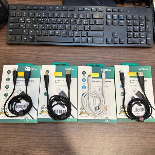 بور بانك بحجم20الف ملي امبير وبقوة 22.5W بمنفذين ب...