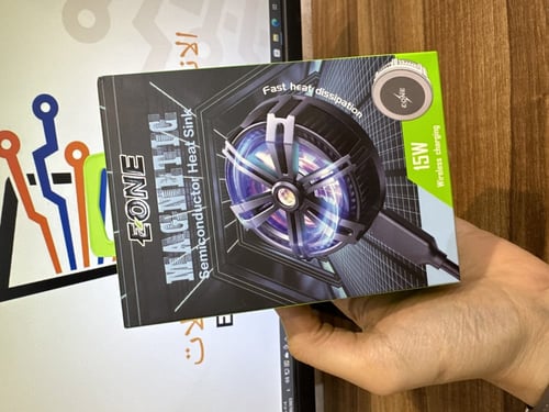 مروحة تبريد و تثليج وشاحن لاسلكي للاجهزه الداعمه ب...