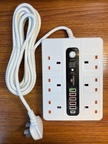 توصيلة 6في6 تحتوي على 6مخارج كهرباء و5منافذ شحن ذك...