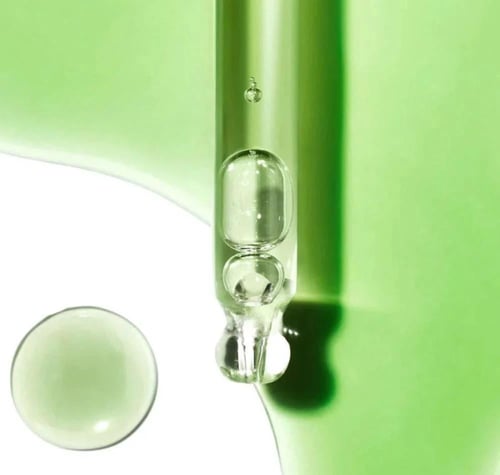 انوا سيروم مهدئ بحمض الأزيليك +10 هيالورون -30 مل