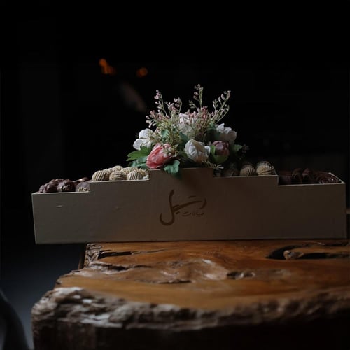 بوكس الفخامة ( صينية مدرجة 510 جم معمول و 520 جم ش...