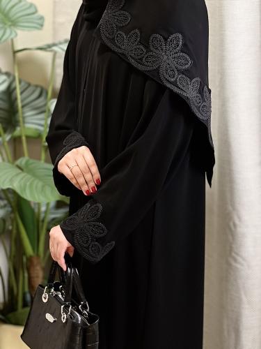 عباية ورورد