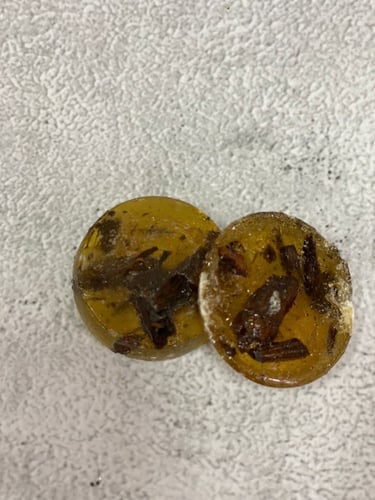 بلورات المستكة الشرقية