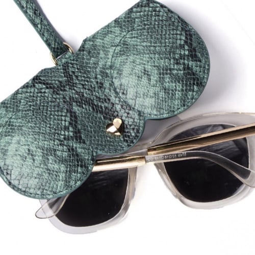 حامل نظارات - تركواز