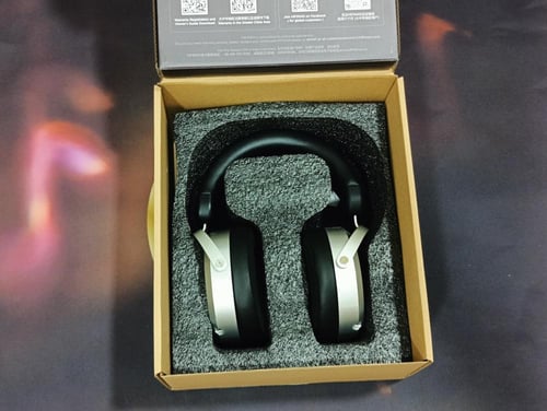 Hifiman HE400se Stealth
