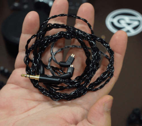 سماعة 64Audio U4s iem