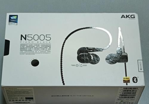 AKG N5005