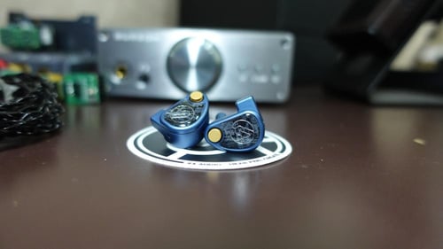 سماعة 64Audio U4s iem
