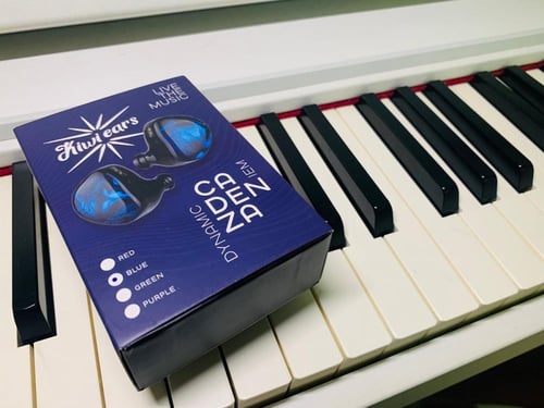 Kiwi Ears Cadenza IEM