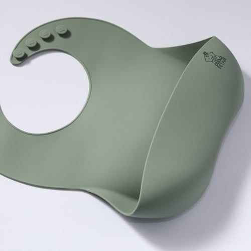 صدارة سيليكون أخضر فاتح Silicone Bib