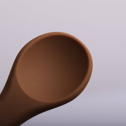 ملعقة سيليكون بني Silicone Spoon