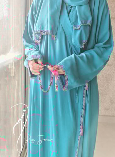 شرشف صلاة لف فيروزي بالكروشيه يدوي